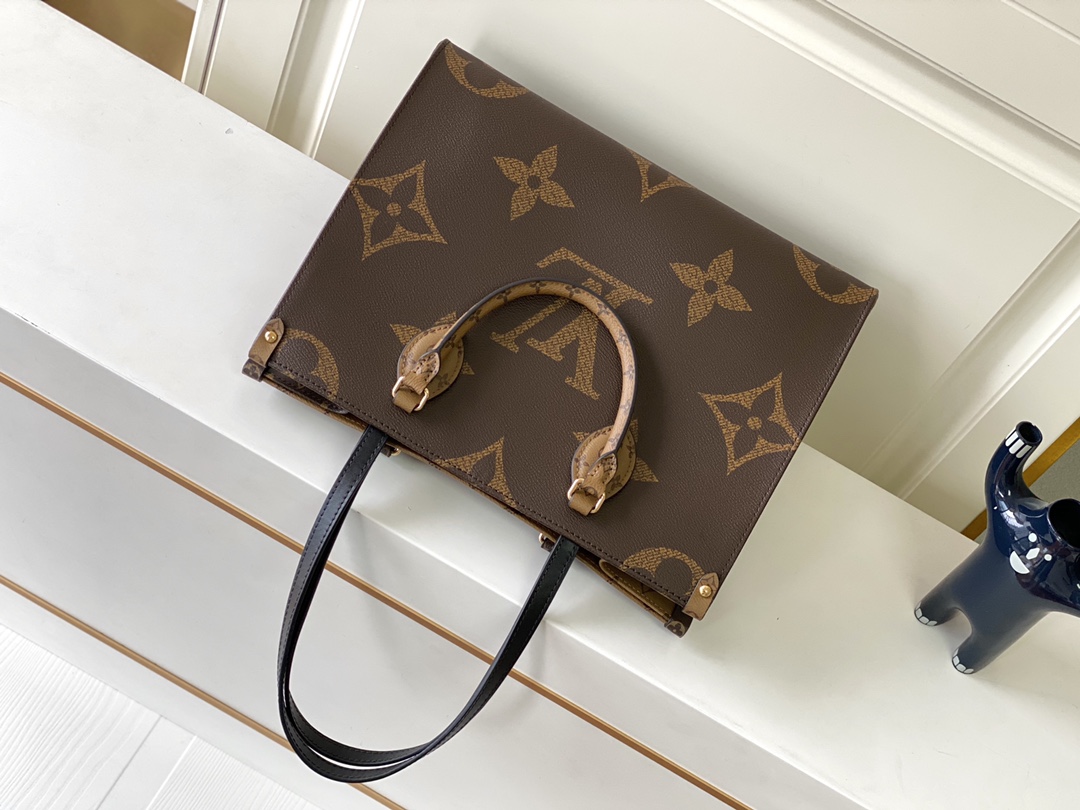 Louis Vuitton Shopping Bags